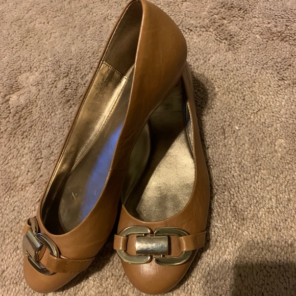 EUC Sofft Flats - Picture 9 of 9